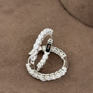 تراجي هوبس صوبين